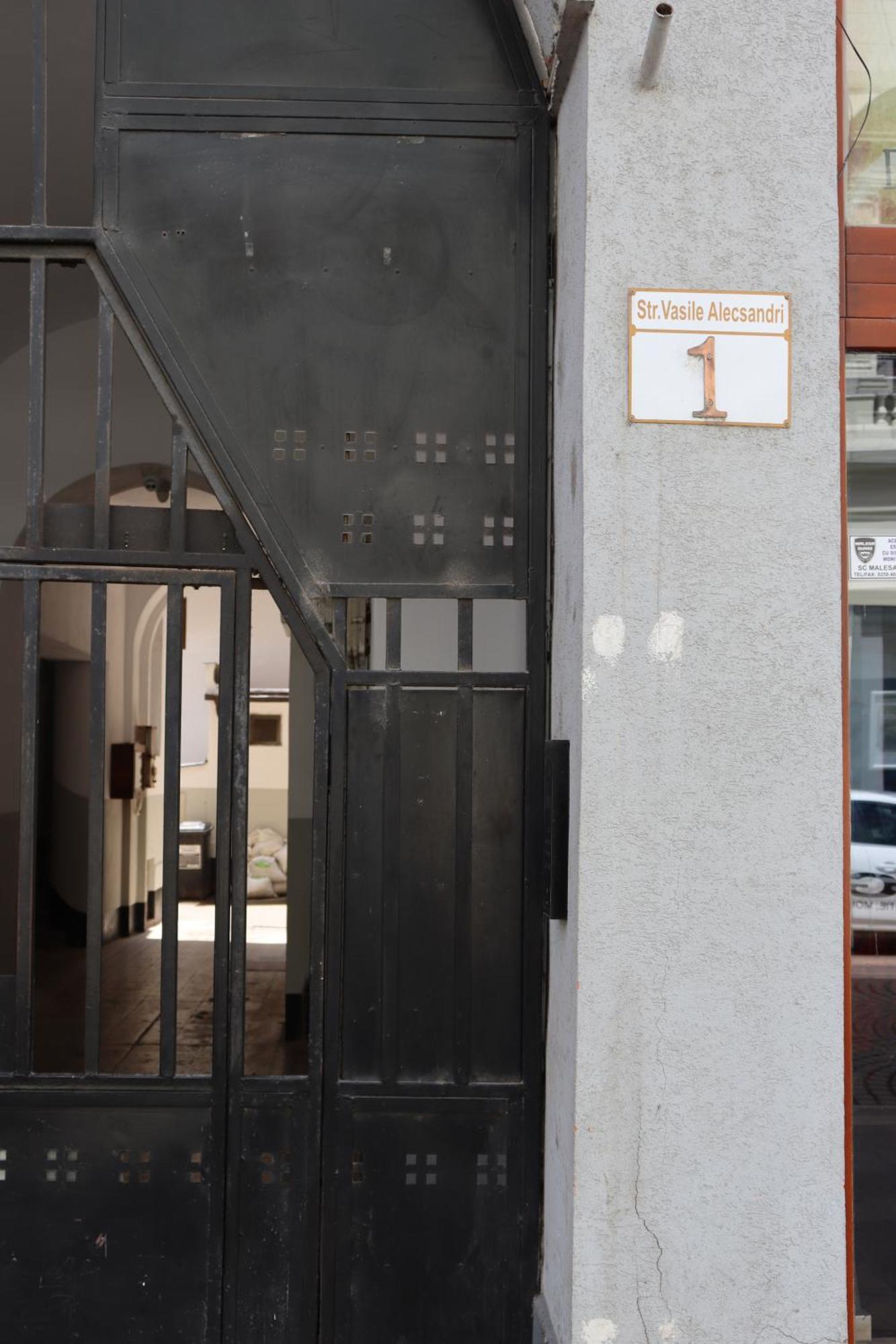 Apartament Ultracentral Alecsandri 1 Oradea Exteriör bild