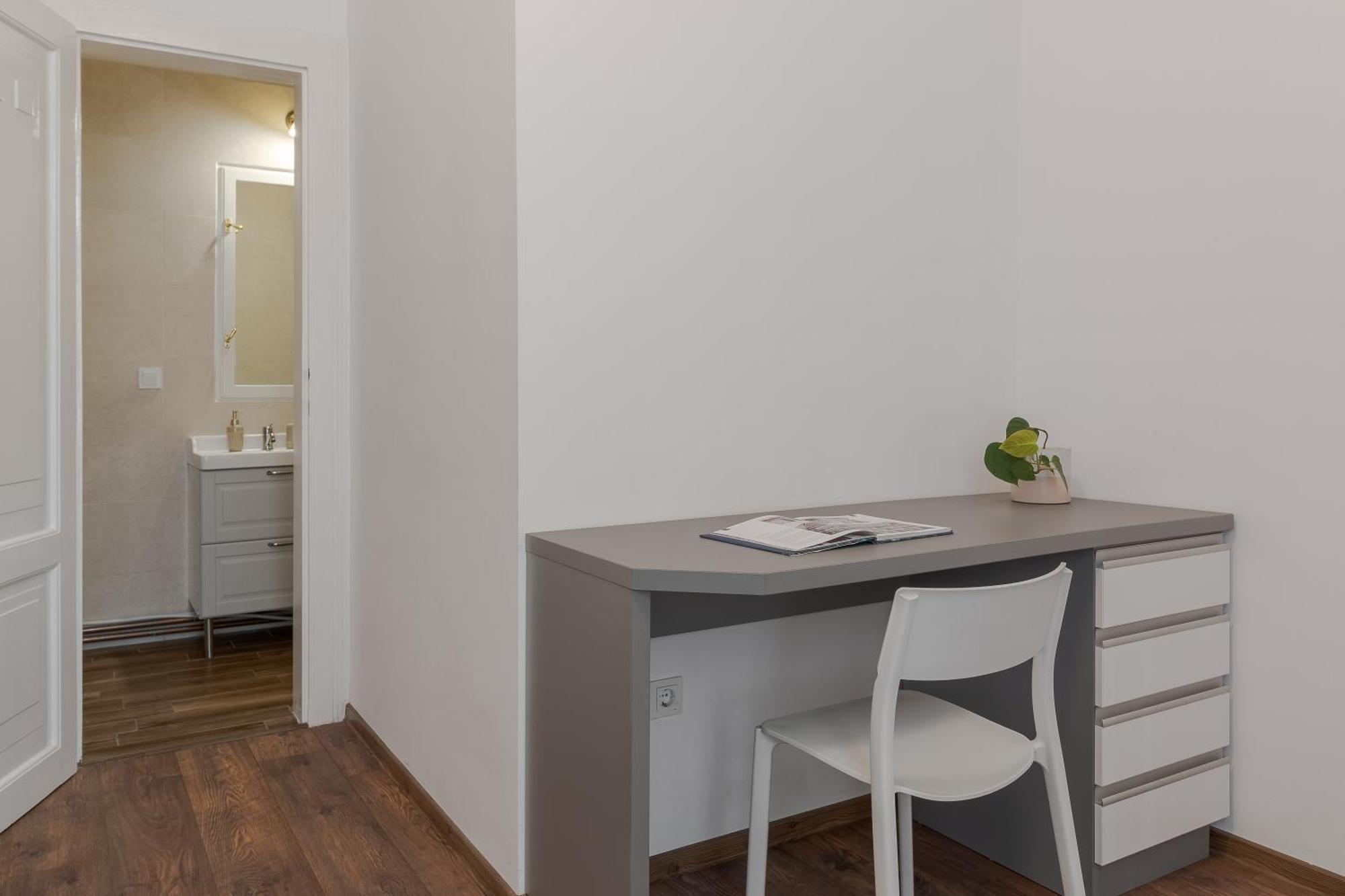 Apartament Ultracentral Alecsandri 1 Oradea Exteriör bild