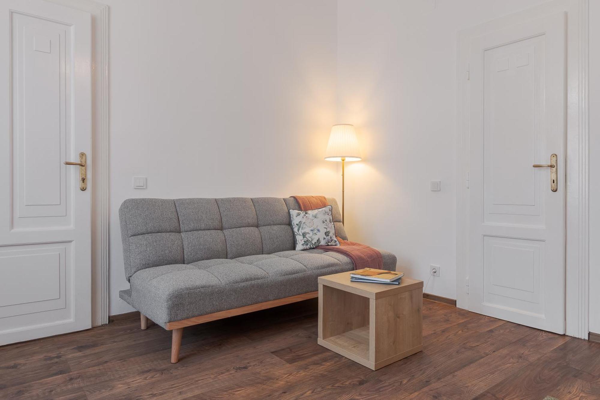 Apartament Ultracentral Alecsandri 1 Oradea Exteriör bild